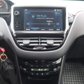 Foto inzerátu Peugeot 2008 1.2 PureTech