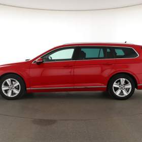 Foto inzerátu Volkswagen Passat 2.0 TDI