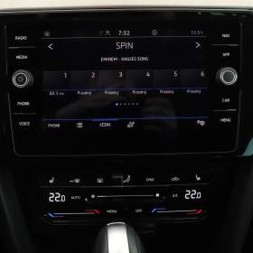 Foto inzerátu Volkswagen Passat 2.0 TDI