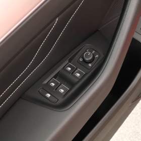 Foto inzerátu Volkswagen Passat 2.0 TDI