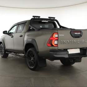 Foto inzerátu Toyota Hilux 2.8 D-4D