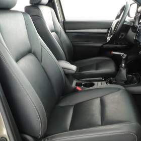 Foto inzerátu Toyota Hilux 2.8 D-4D