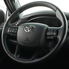 Foto inzerátu Toyota Hilux 2.8 D-4D