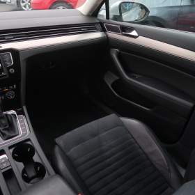 Foto inzerátu Volkswagen Passat 2.0 TDI