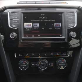 Foto inzerátu Volkswagen Passat 2.0 TDI