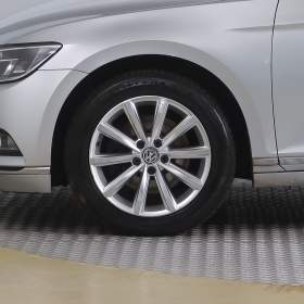 Foto inzerátu Volkswagen Passat 2.0 TDI