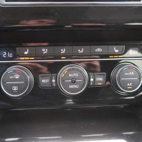 Foto inzerátu Volkswagen Passat 2.0 TDI