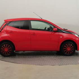 Foto inzerátu Toyota Aygo 1.0 VVT-i