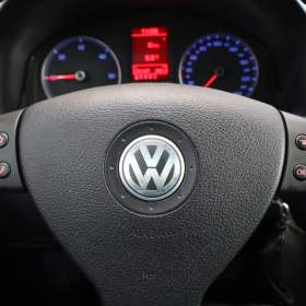 Foto inzerátu Volkswagen Golf 2.0 TDI