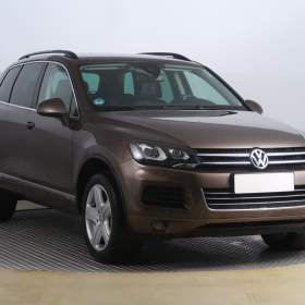 Fotka k inzerátu Volkswagen Touareg 3.0 TDI / 19559542