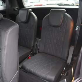 Foto inzerátu Peugeot 5008 1.5 BlueHDi