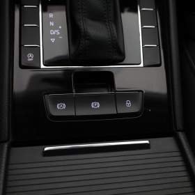 Foto inzerátu Škoda Superb 2.0 TDI