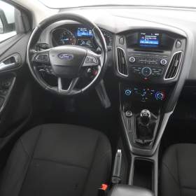 Foto inzerátu Ford Focus 1.6 i