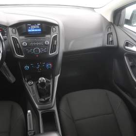 Foto inzerátu Ford Focus 1.6 i