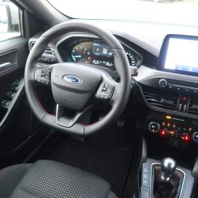 Foto inzerátu Ford Focus 1.0 MHEV