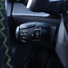 Foto inzerátu Peugeot 2008 1.2 PureTech