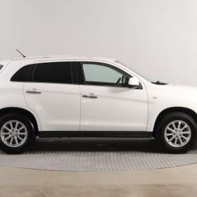 Foto inzerátu Mitsubishi ASX 1.6 MIVEC