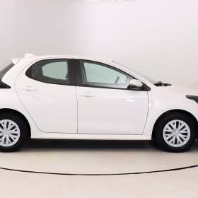 Foto inzerátu Toyota Yaris 1.5 VVT-i Hybrid