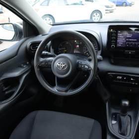 Foto inzerátu Toyota Yaris 1.5 VVT-i Hybrid
