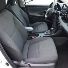 Foto inzerátu Toyota Yaris 1.5 VVT-i Hybrid