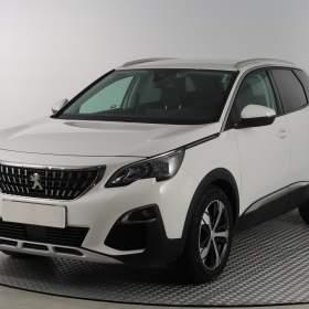 Foto inzerátu Peugeot 3008 1.2 PureTech