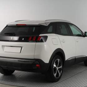Foto inzerátu Peugeot 3008 1.2 PureTech