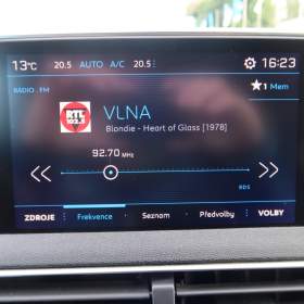 Foto inzerátu Peugeot 3008 1.2 PureTech