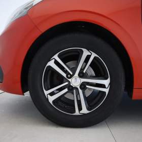 Foto inzerátu Peugeot 208 1.2 PureTech