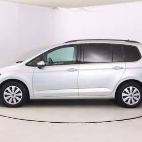 Foto inzerátu Volkswagen Touran 2.0 TDI