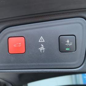 Foto inzerátu Peugeot 3008 1.5 BlueHDi