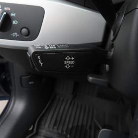 Foto inzerátu Audi A4 30 TDI