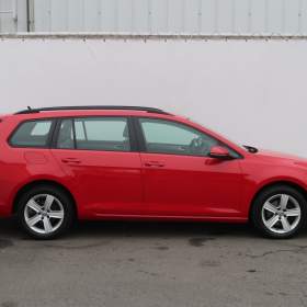 Foto inzerátu Volkswagen Golf 1.6 TDI