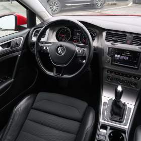 Foto inzerátu Volkswagen Golf 1.6 TDI