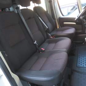 Foto inzerátu Citroën Jumper 2.2 BlueHDi