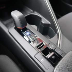 Foto inzerátu Toyota C-HR 1.8 Hybrid