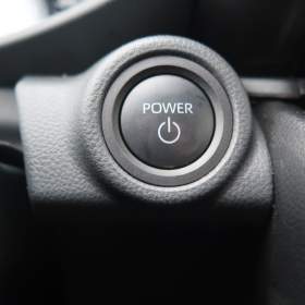 Foto inzerátu Toyota C-HR 1.8 Hybrid