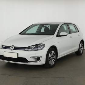 Foto inzerátu Volkswagen e-Golf 32 kWh - 37 Ah