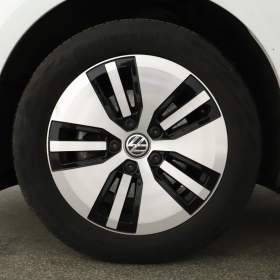 Foto inzerátu Volkswagen e-Golf 32 kWh - 37 Ah