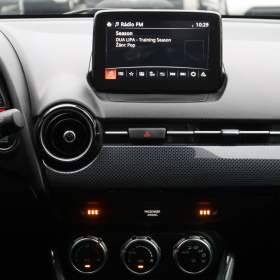 Foto inzerátu Mazda 2 1.5 16V