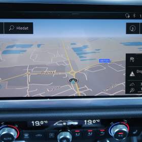 Foto inzerátu Audi Q3 40 TFSI