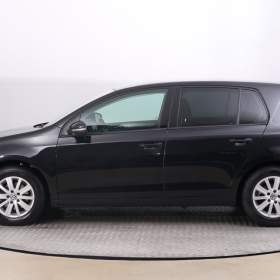 Foto inzerátu Volkswagen Golf 1.6 TDI