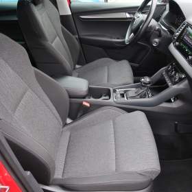 Foto inzerátu Škoda Karoq 1.5 TSI