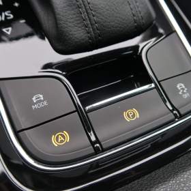 Foto inzerátu Škoda Karoq 1.5 TSI