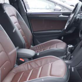 Foto inzerátu Volkswagen Tiguan 2.0 TDI