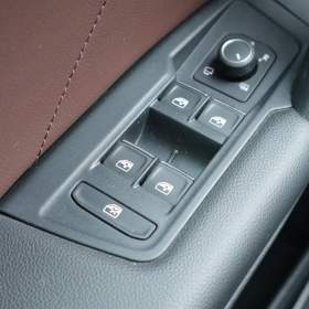 Foto inzerátu Volkswagen Tiguan 2.0 TDI