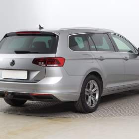 Foto inzerátu Volkswagen Passat 2.0 TDI