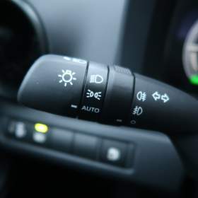 Foto inzerátu Toyota C-HR 1.8 Hybrid