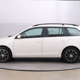 Foto inzerátu Volkswagen Golf 1.6 TDI