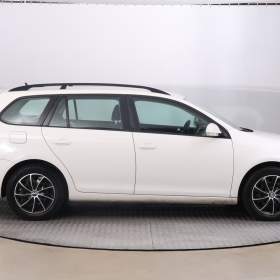 Foto inzerátu Volkswagen Golf 1.6 TDI