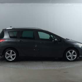 Foto inzerátu Peugeot 308 1.6 HDi